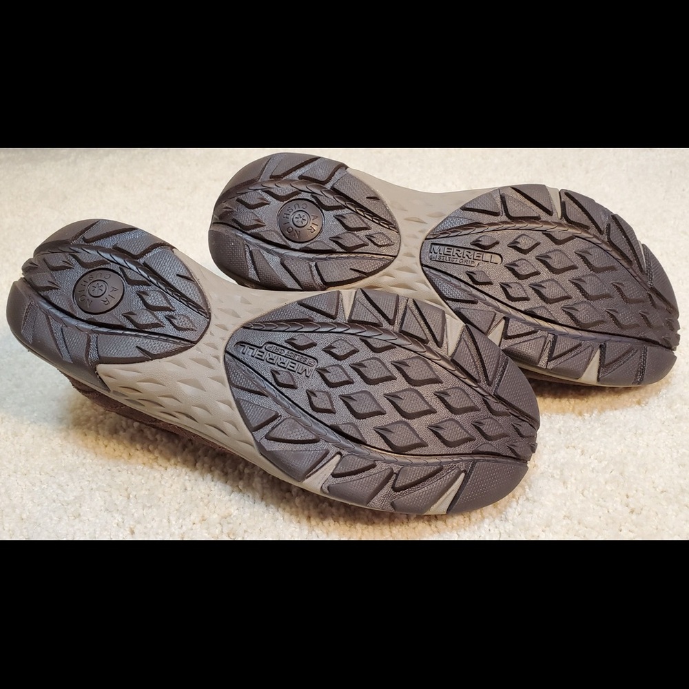 NWOB Merrell - Picture 2 of 2